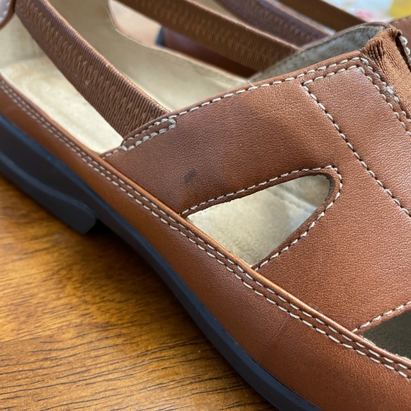 Brown Leather Comfort Women’s Shoes - Picture 4 of 8